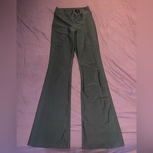 Old Navy high rise flare legging yoga pants medium LONG